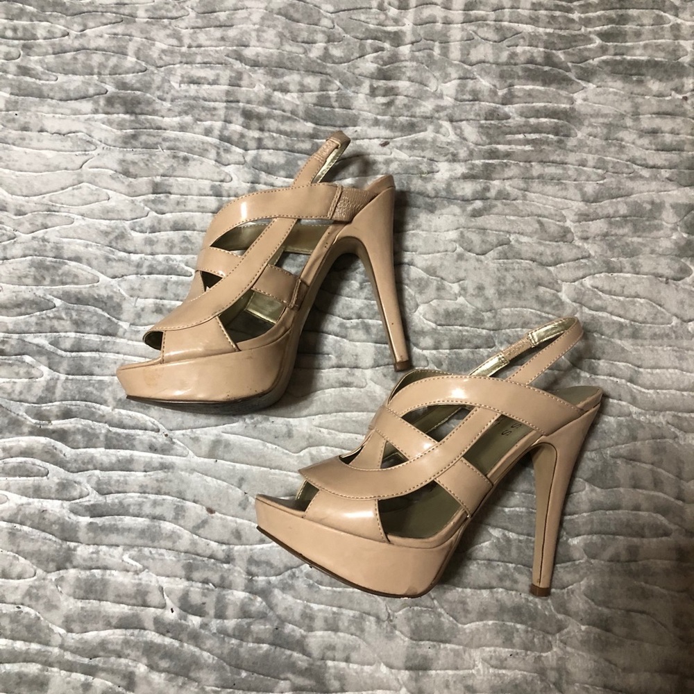 Guess heels